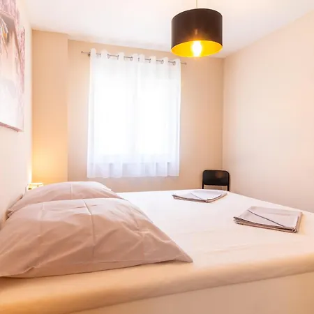 Apartment Nela *