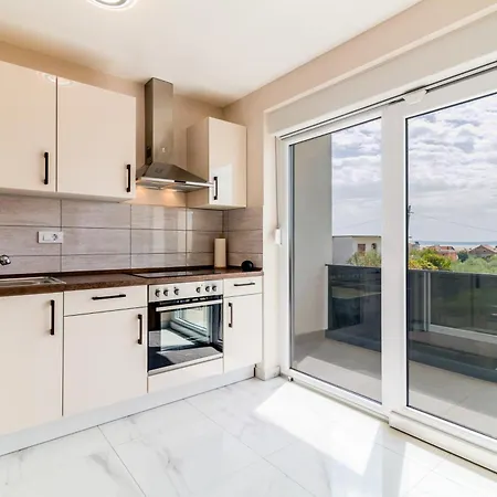 Nela Appartement Kaštela