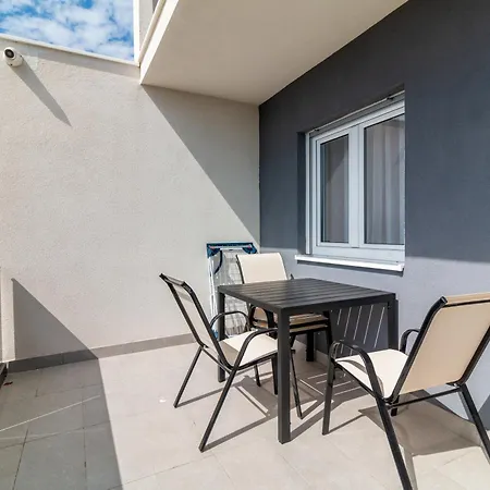 Nela Apartamento Kaštela